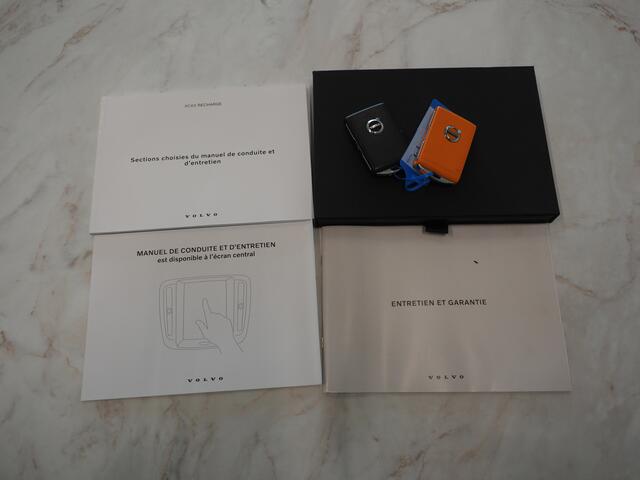 Volvo XC40 1.5 T5 Recharge Inscription | Styling Kit | Panoramadak | Pilot Assist | Harman/Kardon | Leder | Keyless | 360