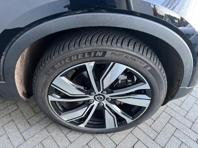 Volvo XC40 Recharge P8 AWD R-Design NL-AUTO | TREKHAAK | GOOGLE NAVI