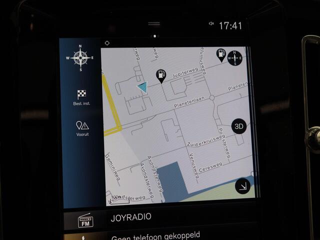 Volvo XC40 1.5 T5 220 Pk Automaat Recharge R-Design | Trekhaak | Adaptive Cruise| Panorama Dak | Camera | Stoel/Stuur verwarming | Harman/Kardon | 19 Inch | 111.941 Km!!