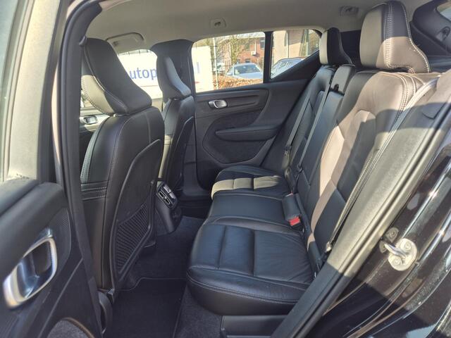 Volvo XC40 1.5 T4 Recharge Inscription Trekhaak/Leder/Camera etc.