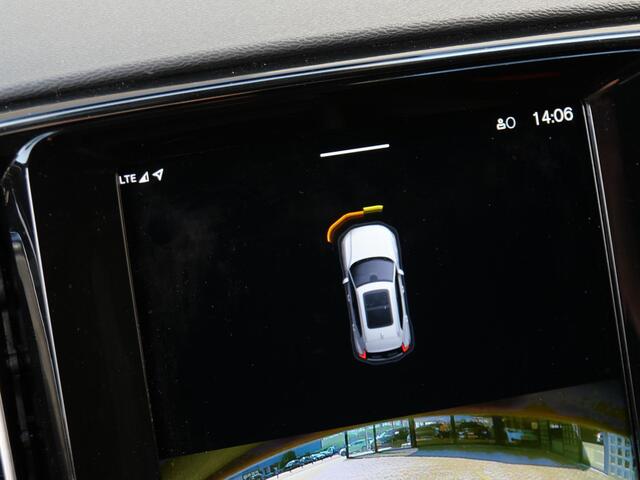 Volvo XC40 P8 AWD R-DESIGN/ SEAT PACK/ PARK ASSIST PACK/ WARMTEPOMP/ SOH 91%