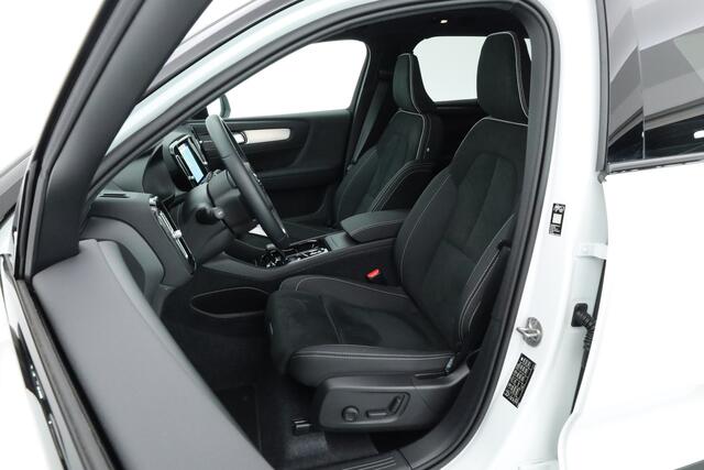 Volvo XC40 2.0 B3 Ultra Black Edition | Pano | Harman Kardon | 360cam | Memory | Stoel-Stuurverw. | Adapt. Cruise | Keyless