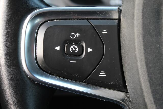 Volvo XC40 1.5 T4 Recharge Inscription Expression