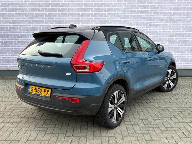Volvo XC40 Recharge Ultimate 70 kWh | Schuif-/Kanteldak | Stuur-/Stoelverwarming | 360 Camera | Elektrisch Verstelbare Stoelen | BLIS |