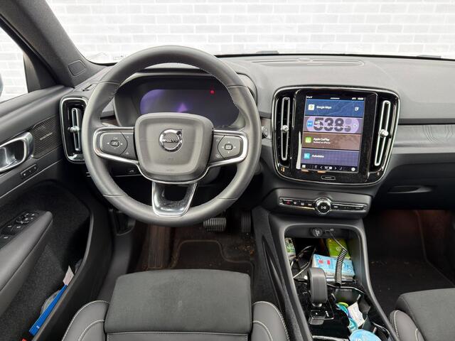 Volvo XC40 Recharge Ultimate 70 kWh | Schuif-/Kanteldak | Stuur-/Stoelverwarming | 360 Camera | Elektrisch Verstelbare Stoelen | BLIS |