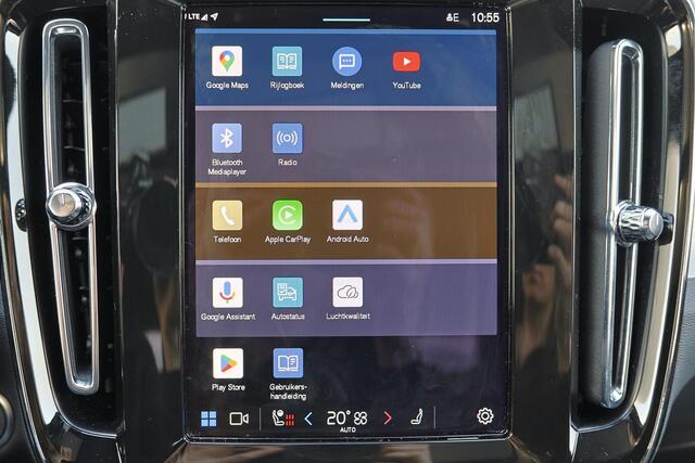 Volvo XC40 B3 Plus Black Edition - Panorama/schuifdak - IntelliSafe Assist & Surround - 360º Camera - Harman/Kardon audio - Verwarmde voorstoelen & stuur - Parkeersensoren voor & achter - Elektr. bedienb. voorstoelen met geheugen links - Draadloze tel. lader - Extra