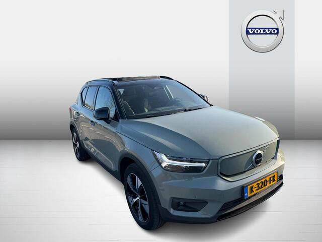 Volvo XC40 Recharge P8 AWD R-Design | Panoramadak | Harman Kardon Audio | Elektrisch Verstelbare Voorstoelen | Trekhaak | Warmtepomp | 360 Graden Camera | Parkeersensoren | Navigatie | Apple Carplay | Android Auto | Keyless Entry
