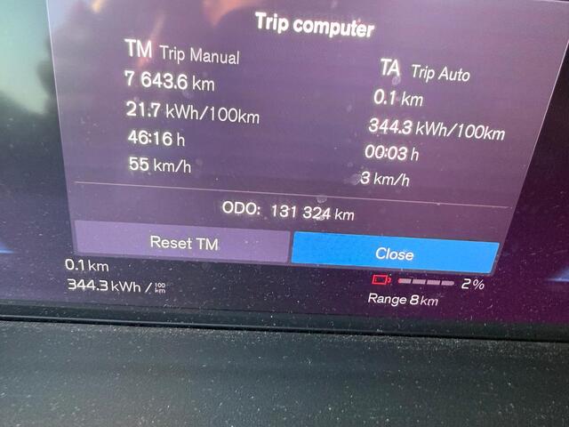 Volvo XC40 Recharge P8 AWD R-Design | Panoramadak | Harman Kardon Audio | Elektrisch Verstelbare Voorstoelen | Trekhaak | Warmtepomp | 360 Graden Camera | Parkeersensoren | Navigatie | Apple Carplay | Android Auto | Keyless Entry