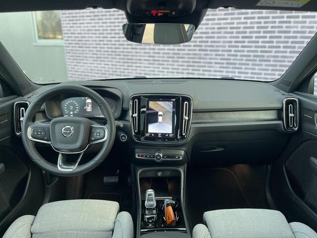 Volvo XC40 1.5 T5 Plug-in hybrid Ultimate Bright | Panoramadak | 360 Camera | Adaptieve Cruise Control | Power Seats | Harman Kardon |