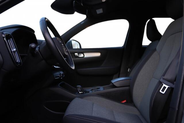 Volvo XC40 Inscription Expression Recharge Plug-In Hybrid 2WD