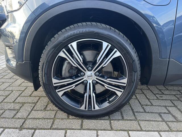 Volvo XC40 T4 Recharge Inscription | Trekhaak | Harman / Kardon | Mermorystoelen |