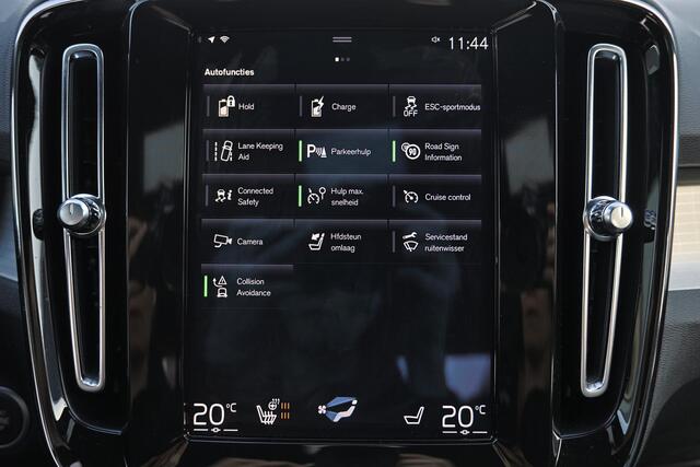 Volvo XC40 T5 Recharge Plus Dark - IntelliSafe Assist - 360º Camera - Harman/Kardon audio - Verwarmde voorstoelen & stuur - Parkeersensoren voor & achter - Elektr. bedienb. voorstoelen met geheugen links - Draadloze tel. lader - Extra getint glas - 19' LMV