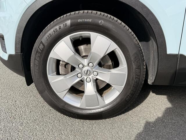 Volvo XC40 2.0 T4 190PK AUToPanooLeder