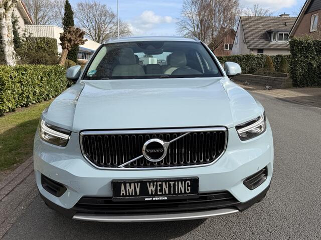 Volvo XC40 2.0 T4 190PK AUToPanooLeder
