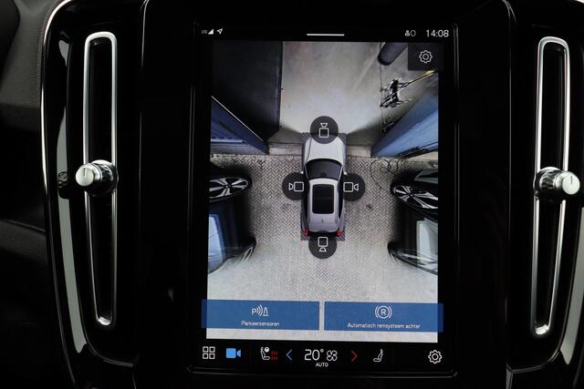 Volvo XC40 Recharge Twin Ultimate 78 kWh - Panorama/schuifdak - IntelliSafe Assist & Surround - 360 Graden Camera - Harman/Kardon audio - Verwarmde voorstoelen & stuur - Parkeersensoren voor & achter - Elektr. bedienb. voorstoelen met links geheugen - Warmtepomp - D