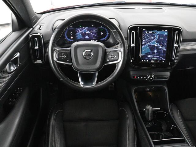 Volvo XC40 Recharge P8 AWD R-Design | SOH 92% | Stoel & stuurverwarming | Trekhaak | Warmtepomp | Leder/Alcantara | Carplay | Navigatie | Adaptive cruise | Keyless | Navigatie