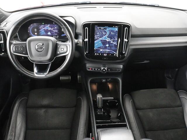 Volvo XC40 Recharge P8 AWD R-Design | SOH 92% | Stoel & stuurverwarming | Trekhaak | Warmtepomp | Leder/Alcantara | Carplay | Navigatie | Adaptive cruise | Keyless | Navigatie