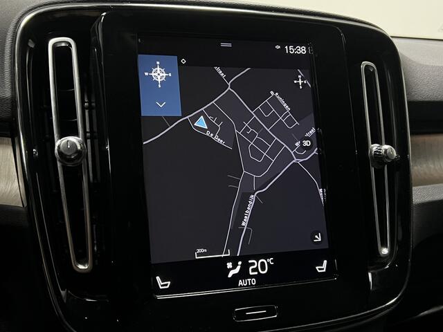 Volvo XC40 2.0 T4 Inscription | 1E EIGENAAR | NAVI | TREKHAAK | KEYLESS | STOEL-/STUURVERWARMING |