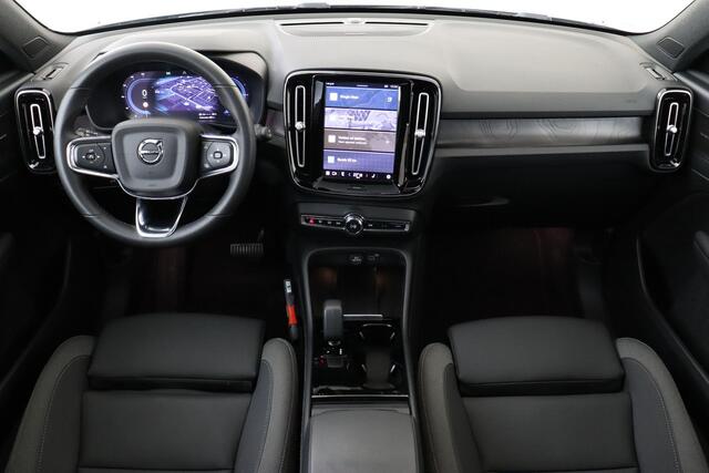Volvo XC40 RECHARGE ULTIMATE 70 kWh -PANO.DAK|HARMAN/KARDON|POWER-SEATS|PRIVACY.GLAS|BLACK.BADGE|TREKHAAK|20"