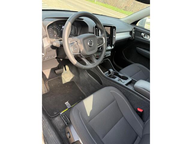 Volvo XC40 T4 Recharge Inscription Expression | Navigatie | Cruise Control | Trekhaak | High Performance Audio | Camera | Park Assist | Climate Control | Volvo On Call | 18" LM