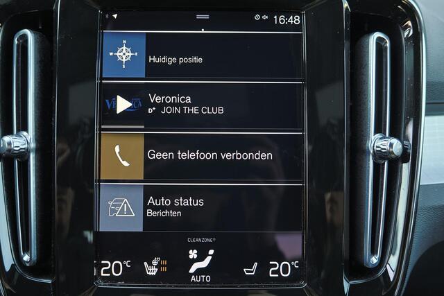 Volvo XC40 T5 Recharge R-Design - IntelliSafe Assist & Surround - Verwarmde voorstoelen & stuur - Draadloze tel. lader - Elektr. bedienb. voorstoelen - Parkeercamera achter - Adaptieve LED koplampen - Parkeersensoren voor & achter - Extra getint glas - 19" LMV