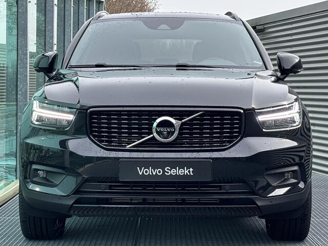 Volvo XC40 1.5 T5 Recharge R-Design PHEV, Automaat, Panoramadak, Trekhaak elektrisch inklapbaar, 20 inch R-design wielen, Leder-nubuck bekleding, Elektrische stoelverstelling, Stoelverwarming, Stuurverwarming, Harman Kardon