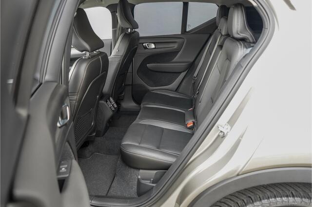 Volvo XC40 1.5 T3 Inscription 164PK Leder Camera Stoelverw Voorruitverw