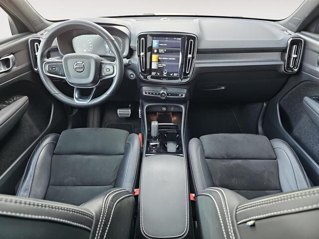 Volvo XC40 1.5 T5 Recharge R-Design | Trekhaak | Panoramadak | Keyless Entry | Stoelverwarming |