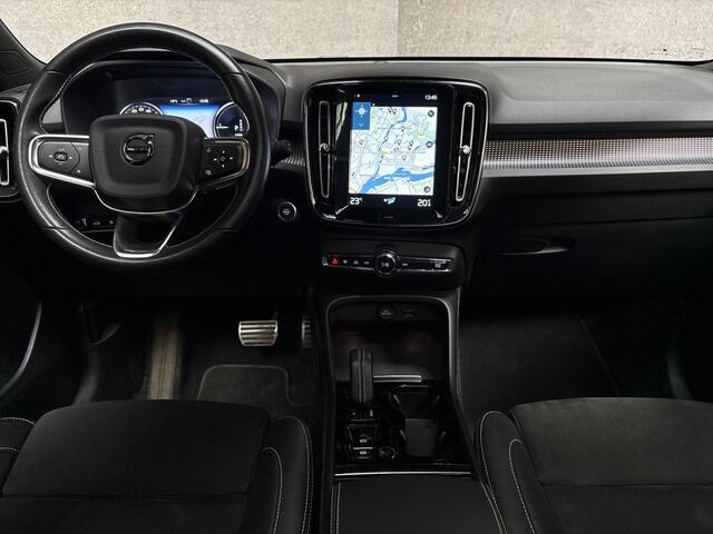 Volvo XC40 1.5 T5 Recharge R-Design 262Pk automaat (PANORAMADAK, APPLE CARPLAY, LEDER/ALCANTARA, CAMERA, KEYLESS, SPORTSTOELEN, ZWART HEMEL, NIEUWE APK, NIEUWSTAAT)