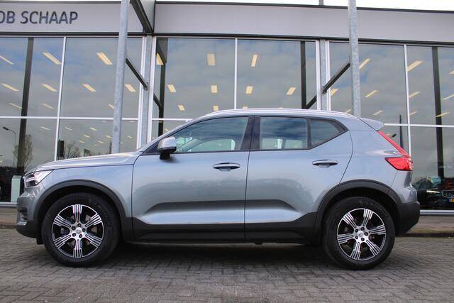 Volvo XC40 T4 Inscription | H & K Audio | Achteruitrij Camera | Trekhaak | Stoelverwarming |