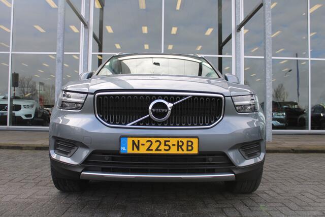 Volvo XC40 T4 Inscription | H & K Audio | Achteruitrij Camera | Trekhaak | Stoelverwarming |
