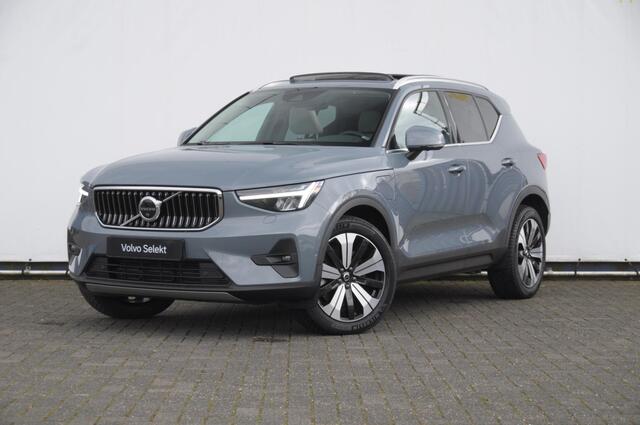 Volvo XC40 T4 211PK Automaat Ultimate Bright / Panoramadak/ Elektrische stoelen met geheugen/ Elektrische achterklep/ Parkeersensoren met 360 Camera/ Stoel en stuurwielverwarming/ Mistlampen/ Luxe bekleding/ /19" Velgen/ Harman kardon audio/ Apple carplay