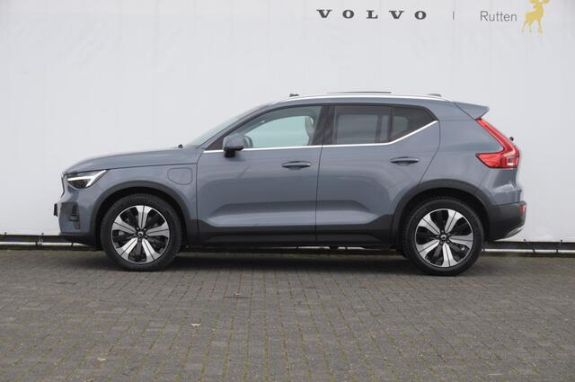 Volvo XC40 T4 211PK Automaat Ultimate Bright / Panoramadak/ Elektrische stoelen met geheugen/ Elektrische achterklep/ Parkeersensoren met 360 Camera/ Stoel en stuurwielverwarming/ Mistlampen/ Luxe bekleding/ /19" Velgen/ Harman kardon audio/ Apple carplay