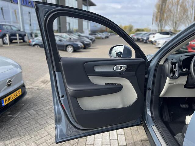 Volvo XC40 T5 Recharge Inscription | Stoelverwarming | Trekhaak | Harman/Kardon | Power Seats |