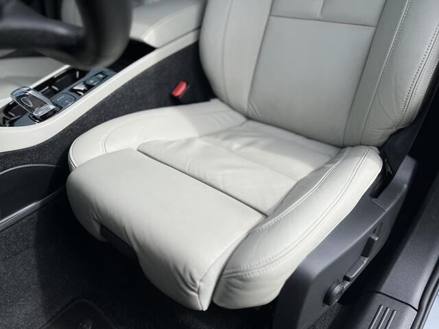 Volvo XC40 T5 Recharge Inscription | Stoelverwarming | Trekhaak | Harman/Kardon | Power Seats |