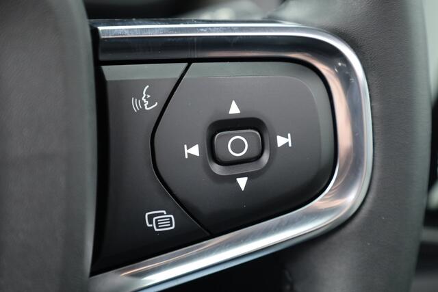 Volvo XC40 1.5 T5 Recharge Inscription | SOH 90,3% | Pilot Assist | Harman Kardon | Pano | Stoel-Stuurverw. | Dodehoek | Camera | PDC V+A