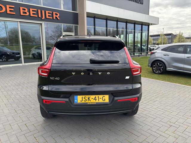 Volvo XC40 1.5 T4 Plug-in hybrid Ultimate Dark Pano dak I Navi I Camera