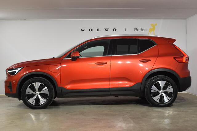 Volvo XC40 T4 211PK Automaat Plug-in hybrid Plus Bright / Navigatie / Cruise control / Harman Kardon / Stuur- & Stoelverwarming / Elektrische achterklep / Achteruitrijcamera / Elektrische stoelverst. met geheugen / Extra getint glas