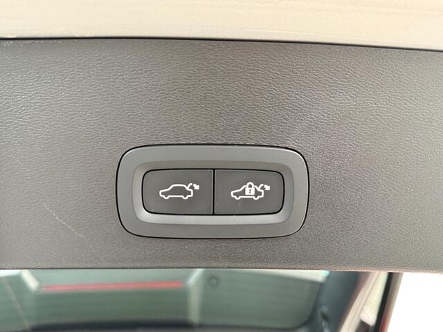 Volvo XC40 1.5 T2 Inscription I Facelift I Leder I HarmanKardon I Camera