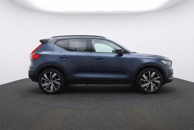 Volvo XC40 T5 262pk R Design Recharge Plug-In Pano l Harmann l Memory l VOL