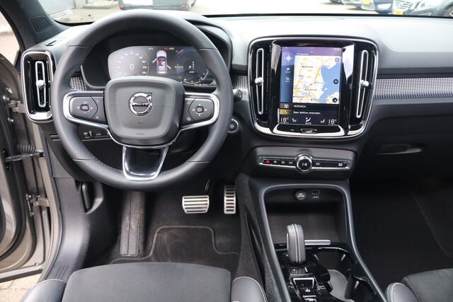 Volvo XC40 1.5 T4 Recharge R-Design NL-Auto!! Harman Kardon I Panoramadak I Mem.Seats