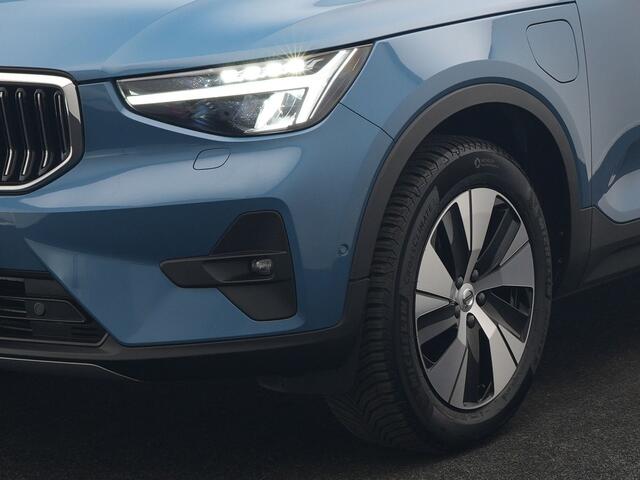 Volvo XC40 Volvo XC40 T4 Ultimate Bright PHEV 211pk Dealer O.H. | Adaptive Cruise | 360 Camera | Harman / Kardon | Alcantara Sportstoelen Memory | Apple Carplay | Stuur Verwarmd | Blis | Keyless | Navigatie | DAB | Plug In Hybrid |