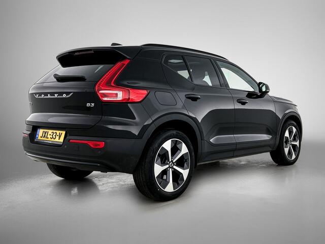 Volvo XC40 B3 Ultimate Dark | Pano | Leder | Memory | Climate | Camera |