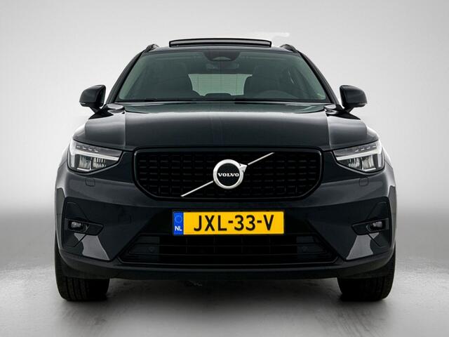 Volvo XC40 B3 Ultimate Dark | Pano | Leder | Memory | Climate | Camera |