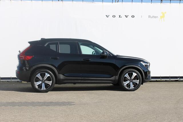 Volvo XC40 T5 262PK Automaat Recharge R-Design Panoramisch schuif-kanteldak / Voorruit verwarming / Harman Kardon Audio / Parkeersensoren voor en achter met camera / Elektrisch bedienbare voorstoelen