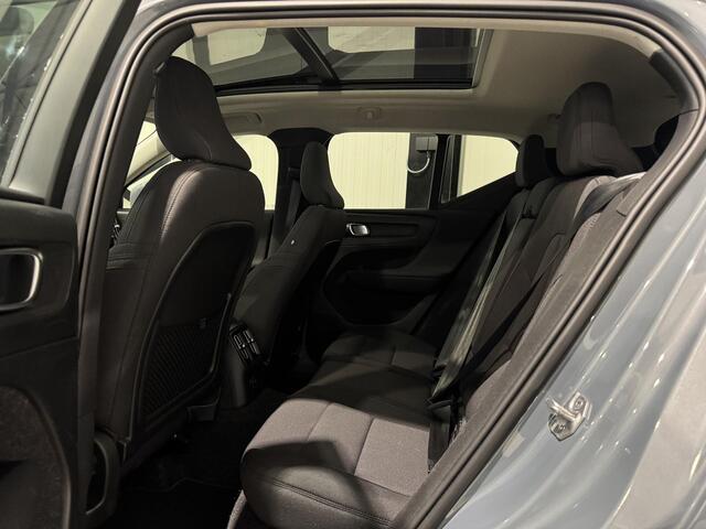 Volvo XC40 1.5 T5 Recharge Inscription Expression | panorama | carplay | stoel/stuurverwarming |