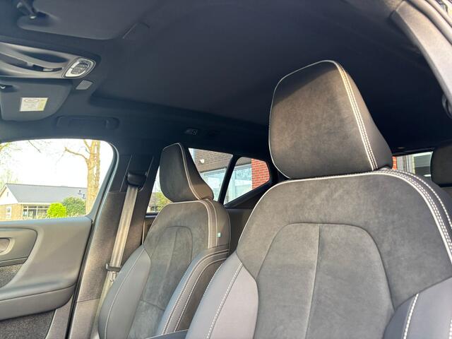 Volvo XC40 1.5 T4 Plug-in hybrid Ultimate Dark,Panodak,Harman Kardon,Bliss.