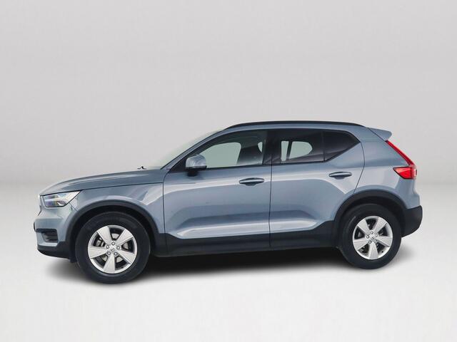 Volvo XC40 T2 Momentum Core | Parkeercamera | Stoel- en Stuurverwarming | Cruise control