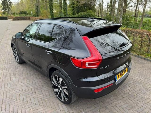 Volvo XC40 Recharge P8 AWD R-Design Warmtepomp/Pano/Led/Navi/Acarplay/Fabrieksgarantie