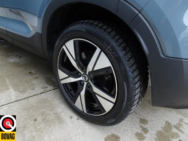 Volvo XC40 Recharge P8 AWD R-Design